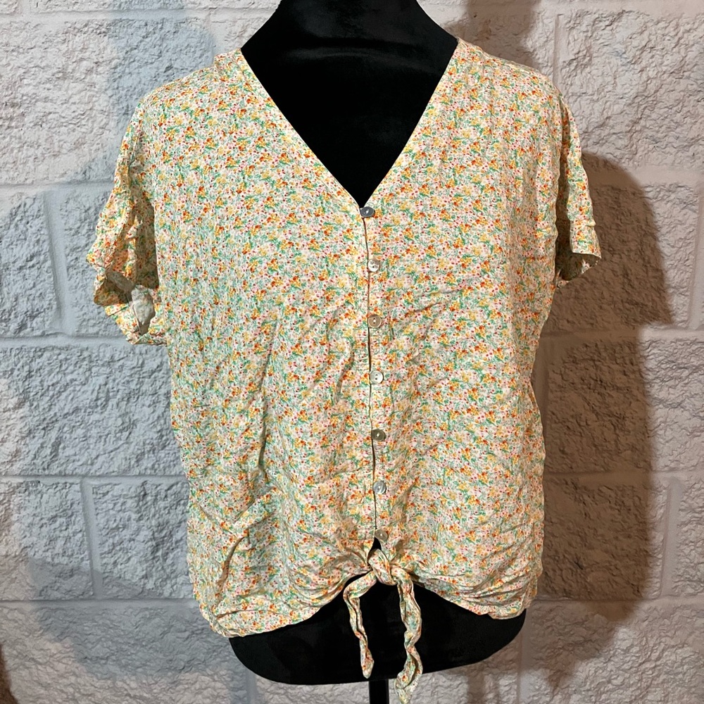 Jane and Delancey Multicolor Floral Tie-Front Blouse